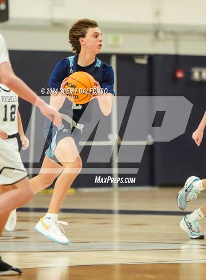Thumbnail 2 in Valor Christian @ Columbine photogallery.
