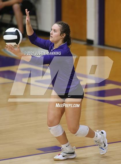 Thumbnail 3 in Bauxite @ Fountain Lake photogallery.