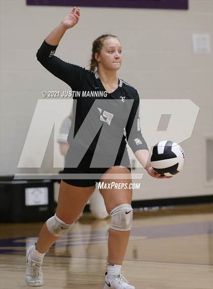 Thumbnail 1 in Bauxite @ Fountain Lake photogallery.