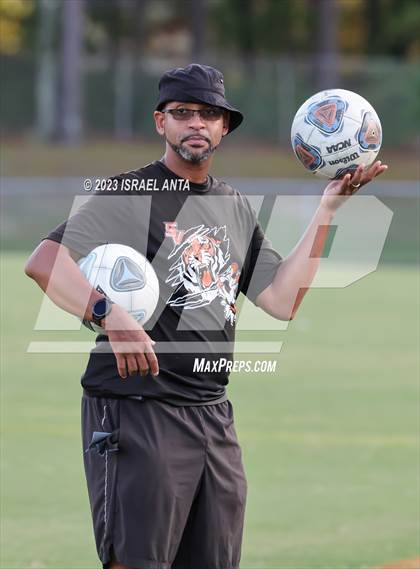 Thumbnail 1 in Lumberton @ South View photogallery.