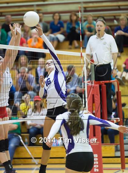 Thumbnail 1 in Arvada West vs. Cherry Creek photogallery.