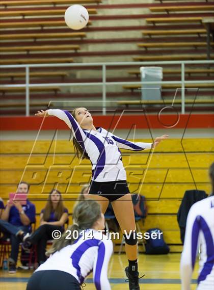 Thumbnail 3 in Arvada West vs. Cherry Creek photogallery.