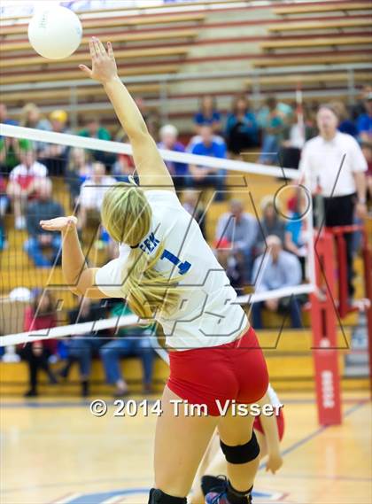 Thumbnail 3 in Arvada West vs. Cherry Creek photogallery.