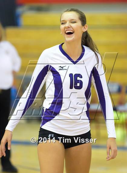 Thumbnail 2 in Arvada West vs. Cherry Creek photogallery.