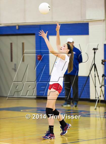 Thumbnail 1 in Arvada West vs. Cherry Creek photogallery.