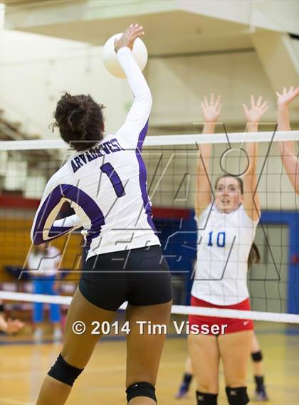 Thumbnail 1 in Arvada West vs. Cherry Creek photogallery.