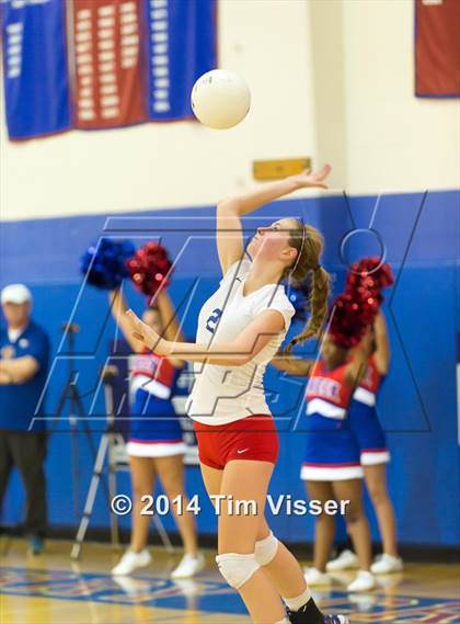 Thumbnail 2 in Arvada West vs. Cherry Creek photogallery.