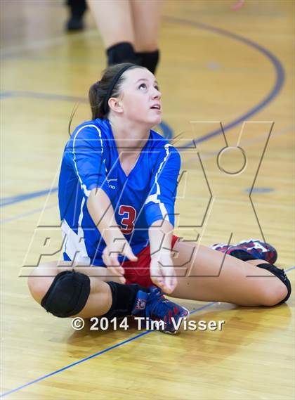 Thumbnail 2 in Arvada West vs. Cherry Creek photogallery.