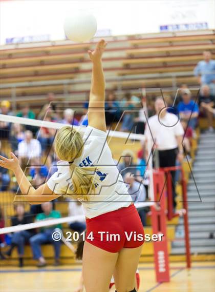 Thumbnail 2 in Arvada West vs. Cherry Creek photogallery.