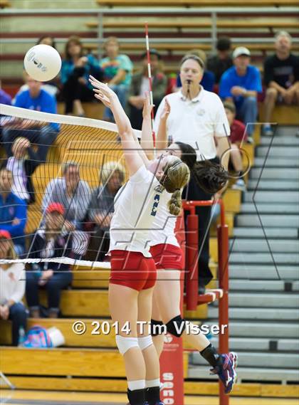 Thumbnail 1 in Arvada West vs. Cherry Creek photogallery.