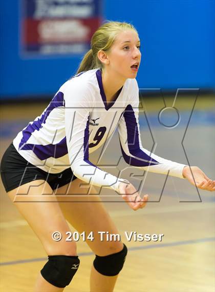 Thumbnail 3 in Arvada West vs. Cherry Creek photogallery.