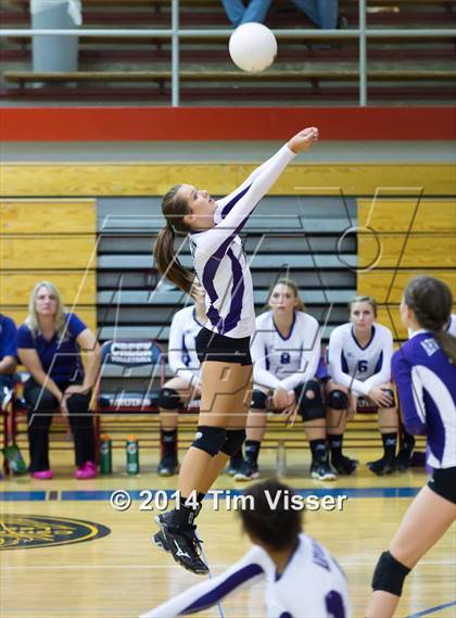 Thumbnail 2 in Arvada West vs. Cherry Creek photogallery.