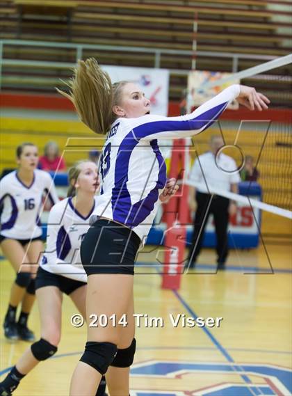 Thumbnail 3 in Arvada West vs. Cherry Creek photogallery.