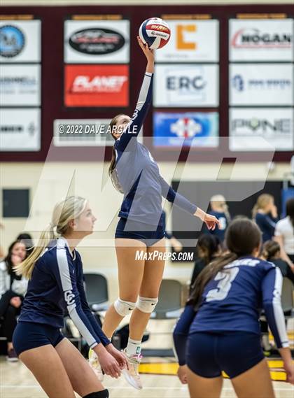 Thumbnail 1 in Maple Mountain vs. Corner Canyon (5A/6A Volleyball Challenge) photogallery.