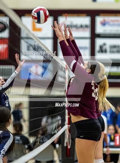 Thumbnail 2 in Maple Mountain vs. Corner Canyon (5A/6A Volleyball Challenge) photogallery.