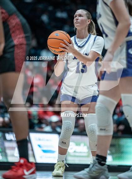 Thumbnail 2 in Cherokee Bluff vs. Baldwin (GHSA 3A Finals) photogallery.