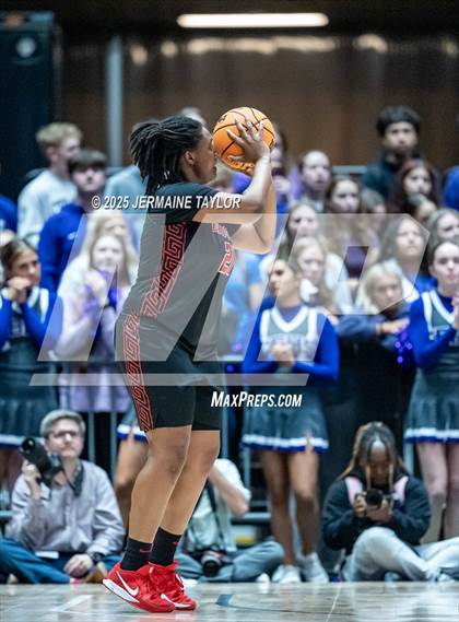 Thumbnail 1 in Cherokee Bluff vs. Baldwin (GHSA 3A Finals) photogallery.