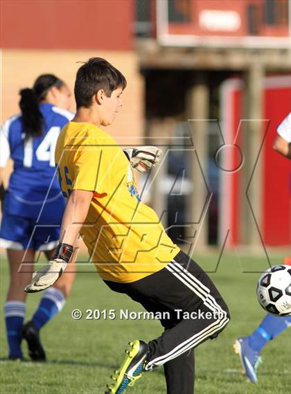 Thumbnail 2 in Northwest @ Maize (KSHSAA 6A Regional Playoff) photogallery.