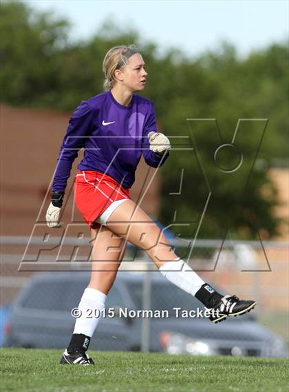 Thumbnail 2 in Northwest @ Maize (KSHSAA 6A Regional Playoff) photogallery.