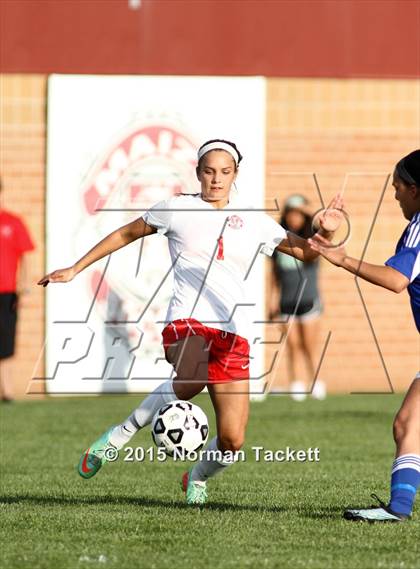 Thumbnail 2 in Northwest @ Maize (KSHSAA 6A Regional Playoff) photogallery.