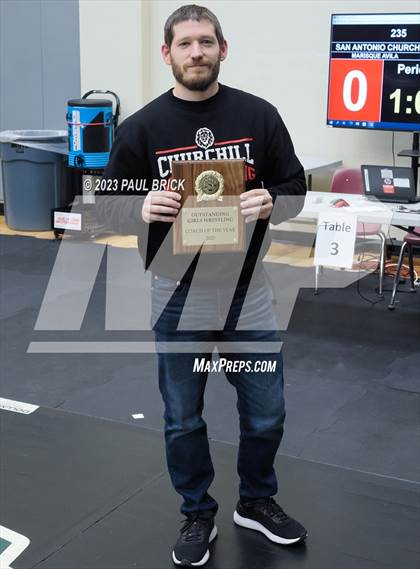 Thumbnail 2 in UIL Region 4 Wrestling Finals photogallery.