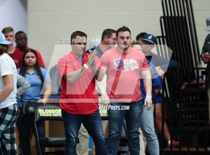 Thumbnail 1 in UIL Region 4 Wrestling Finals photogallery.
