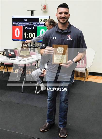 Thumbnail 1 in UIL Region 4 Wrestling Finals photogallery.