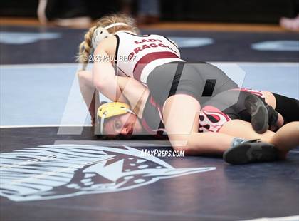 Thumbnail 2 in UIL Region 4 Wrestling Finals photogallery.