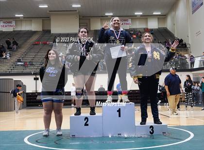 Thumbnail 2 in UIL Region 4 Wrestling Finals photogallery.