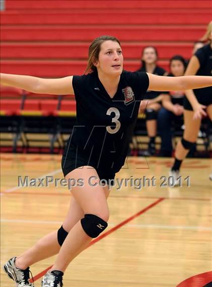 Thumbnail 2 in Lincoln @ St. Francis (CIF SJS D1 Playoffs) photogallery.