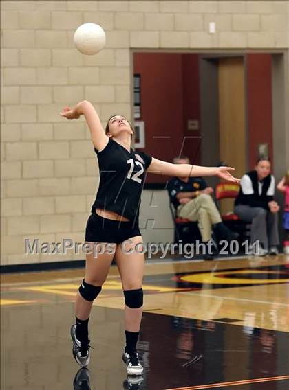 Thumbnail 3 in Lincoln @ St. Francis (CIF SJS D1 Playoffs) photogallery.