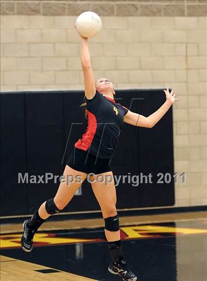 Thumbnail 1 in Lincoln @ St. Francis (CIF SJS D1 Playoffs) photogallery.