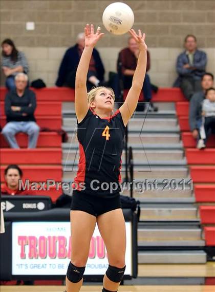 Thumbnail 2 in Lincoln @ St. Francis (CIF SJS D1 Playoffs) photogallery.