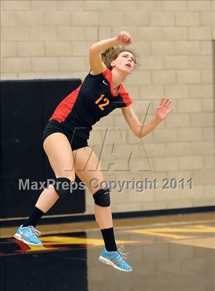 Thumbnail 2 in Lincoln @ St. Francis (CIF SJS D1 Playoffs) photogallery.