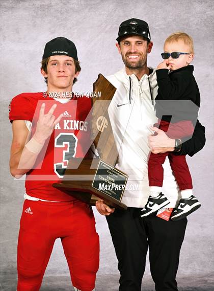 Thumbnail 1 in Palos Verdes (CIF State D2A Champions) photogallery.