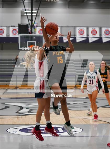 Thumbnail 1 in Bedford North Lawrence vs. Fremd (Sneakers for Santa Shootout) photogallery.