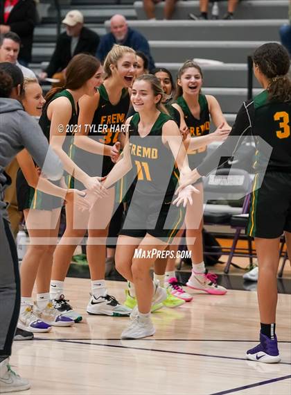 Thumbnail 1 in Bedford North Lawrence vs. Fremd (Sneakers for Santa Shootout) photogallery.