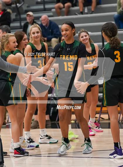 Thumbnail 3 in Bedford North Lawrence vs. Fremd (Sneakers for Santa Shootout) photogallery.