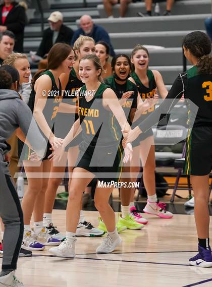 Thumbnail 2 in Bedford North Lawrence vs. Fremd (Sneakers for Santa Shootout) photogallery.