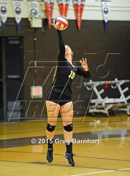 Thumbnail 1 in Inderkum @ Yuba City photogallery.