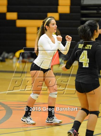 Thumbnail 3 in Inderkum @ Yuba City photogallery.