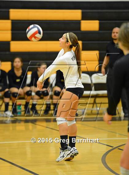 Thumbnail 3 in Inderkum @ Yuba City photogallery.