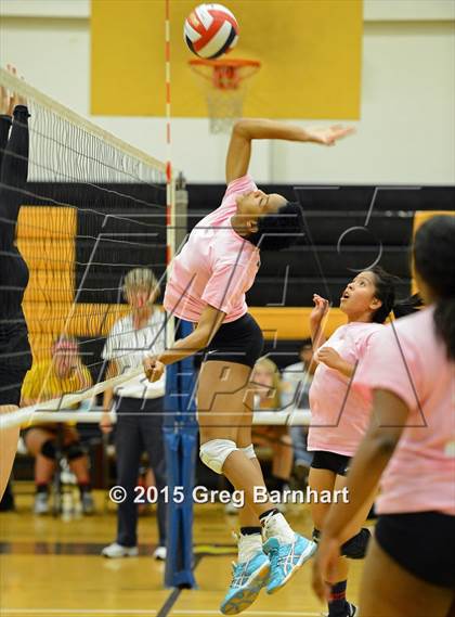 Thumbnail 3 in Inderkum @ Yuba City photogallery.