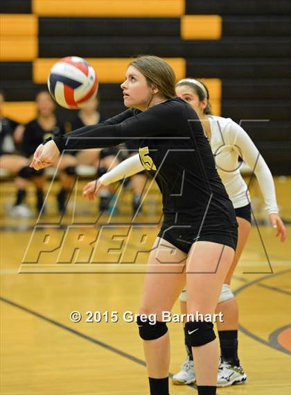 Thumbnail 2 in Inderkum @ Yuba City photogallery.