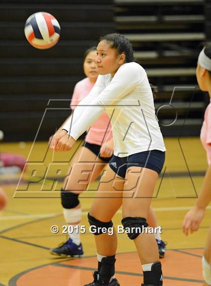 Thumbnail 1 in Inderkum @ Yuba City photogallery.