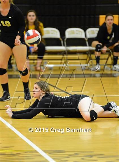 Thumbnail 3 in Inderkum @ Yuba City photogallery.
