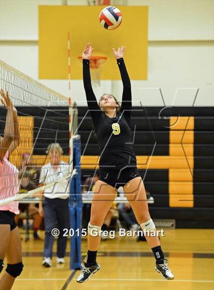 Thumbnail 3 in Inderkum @ Yuba City photogallery.