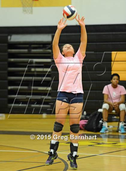Thumbnail 3 in Inderkum @ Yuba City photogallery.