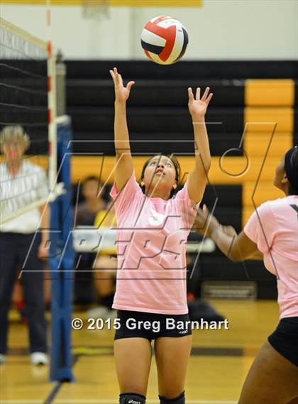 Thumbnail 2 in Inderkum @ Yuba City photogallery.