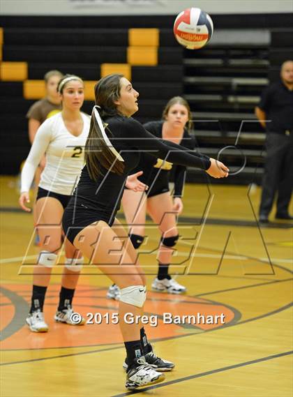 Thumbnail 3 in Inderkum @ Yuba City photogallery.